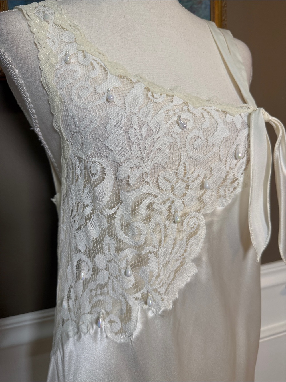 Vintage Victoria’s Secret Gold Label Ivory Lace Maxi Slip Dress Bridal - Picture 4 of 10